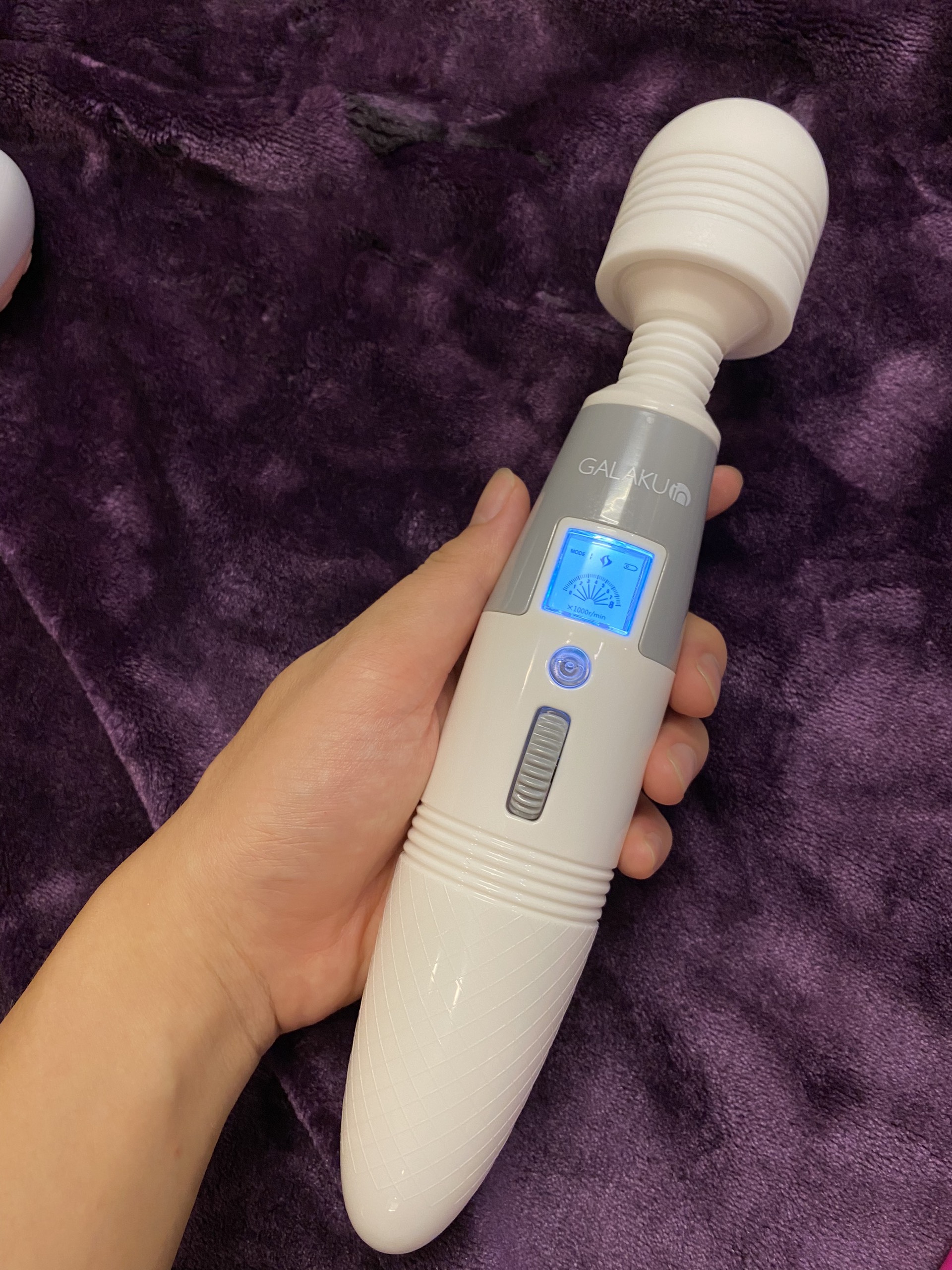 Chày rung Galaku 42 độ massage kích thích âm đạo và 90 chế độ rung