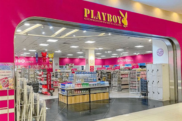 Condom Việt là địa chỉ <span class='marker'>shop</span> bán bao cao su chất lượng tại Hồ Tây. Condom Việt là địa chỉ <span class='marker'>cửa hàng</span> bán bao cao su chất lượng tại Hồ Tây.